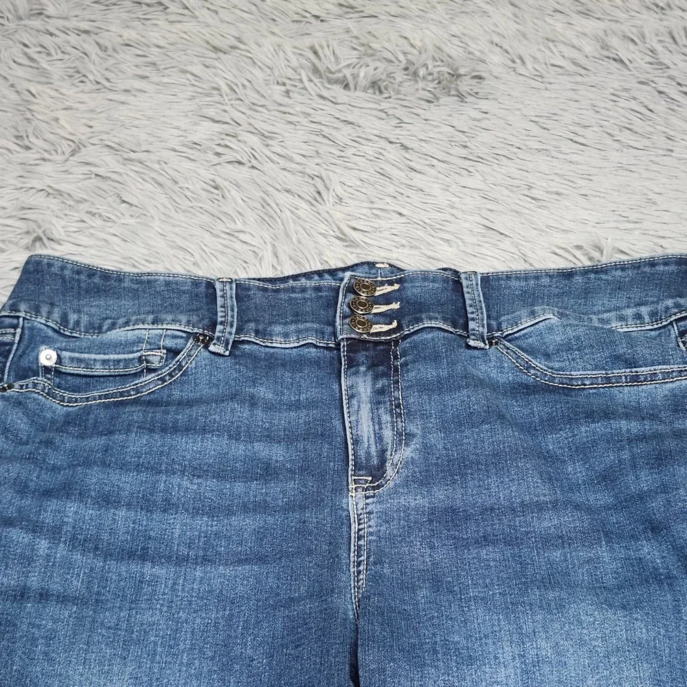 Torrid Jegging Jeans Womens 18 18R Super Soft Blue Denim Skinny Stretch 3 Button - Picture 14 of 15